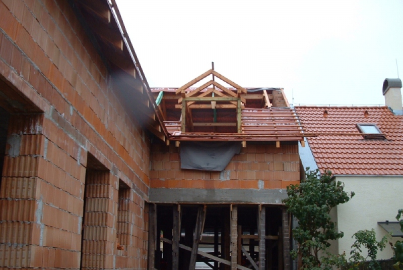 Manažment stavieb / Rekonštrukcia rodinného domu