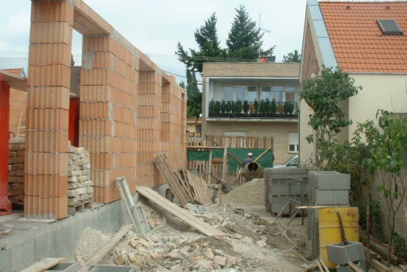 Manažment stavieb / Rekonštrukcia rodinného domu